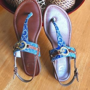 Guess sandals